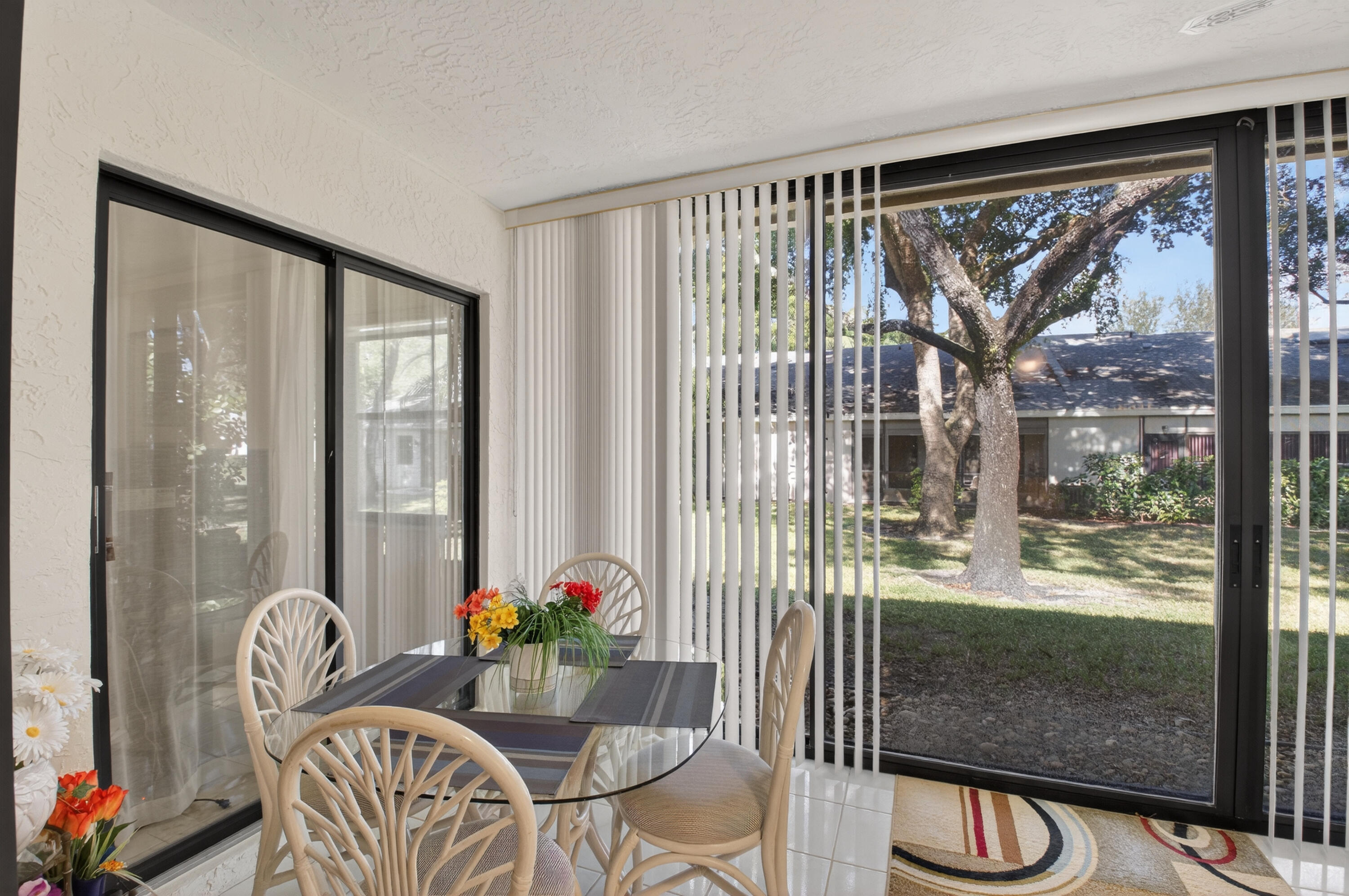 10911 Lake Front Place Boca Raton, FL 33498 - Photo 25 of 46 DSC_4461