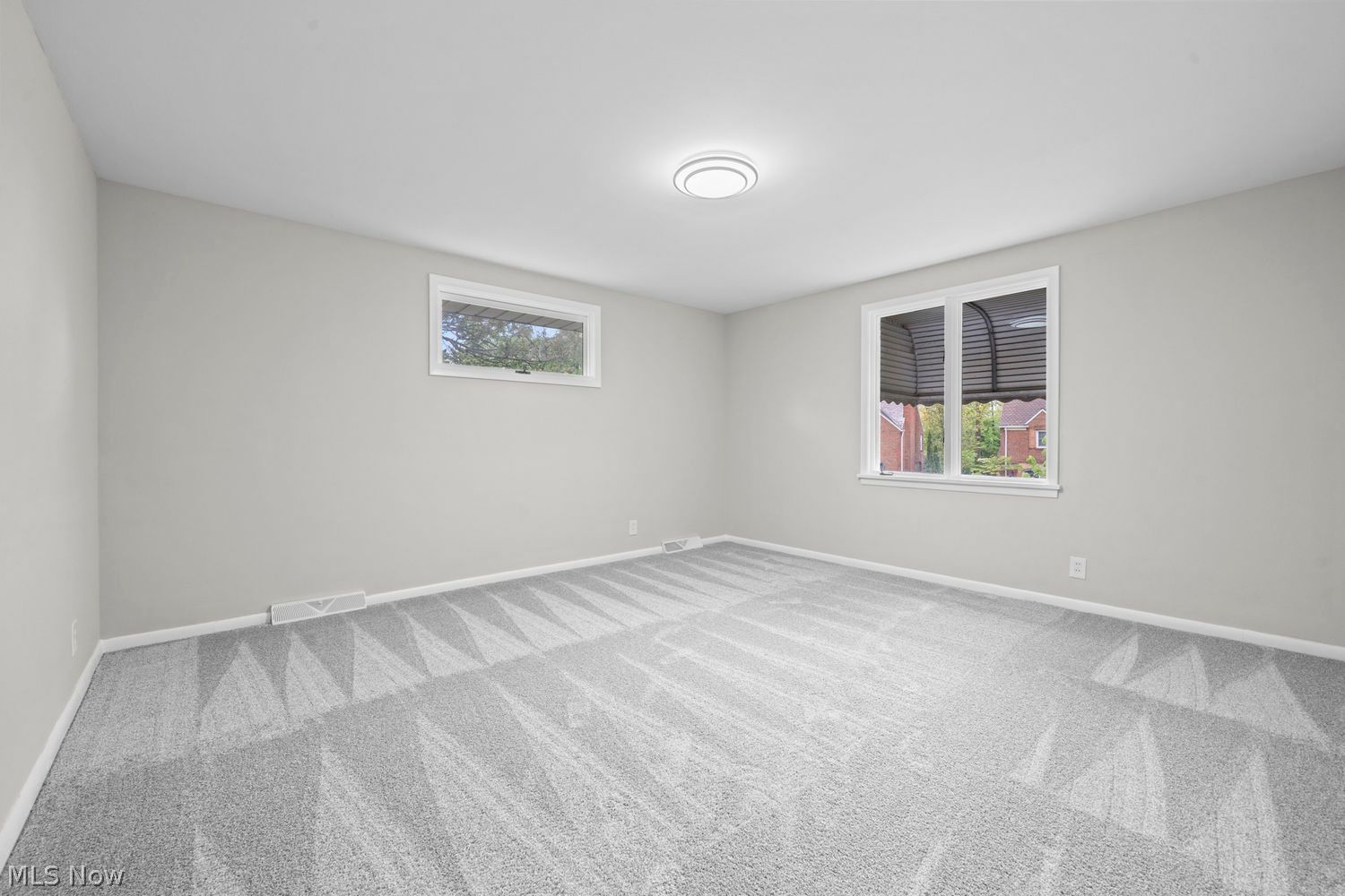 2375 Glendon Road University Heights, OH 44118 - Photo 35 of 50