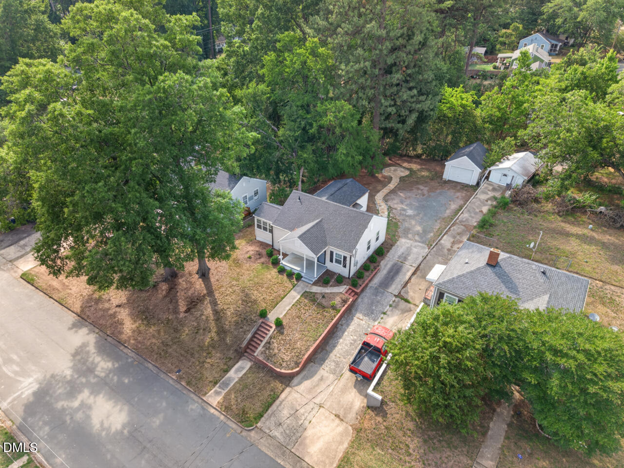 1507 Robinhood Road Durham, NC 27701 - Photo 35 of 45 35 (1)