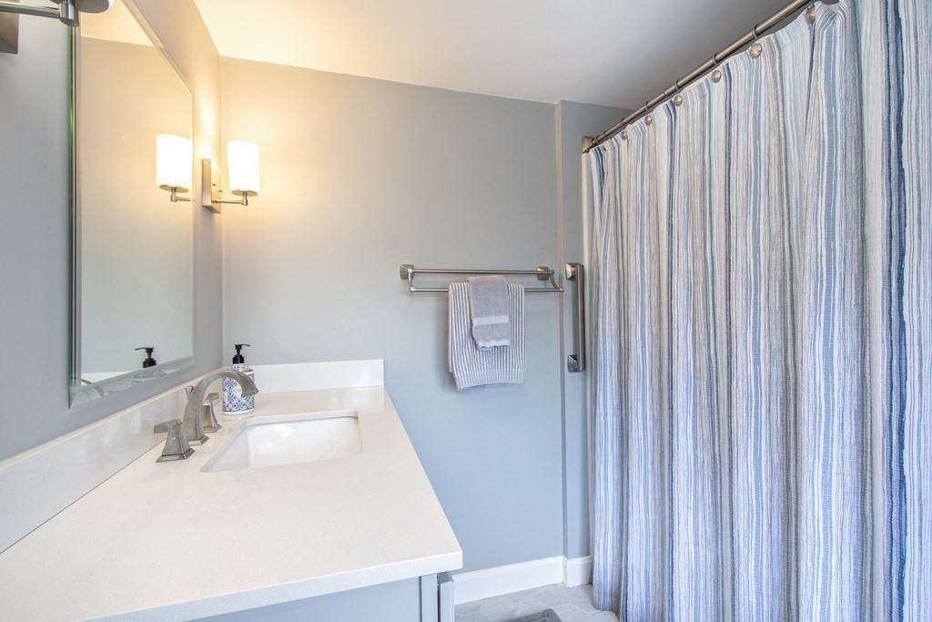 708 Jerusalem Road Cohasset, MA 02025 - Photo 26 of 34 Gallery Image 26