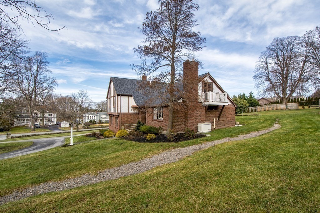 708 Jerusalem Road Cohasset, MA 02025 - Photo 31 of 34 Gallery Image 31