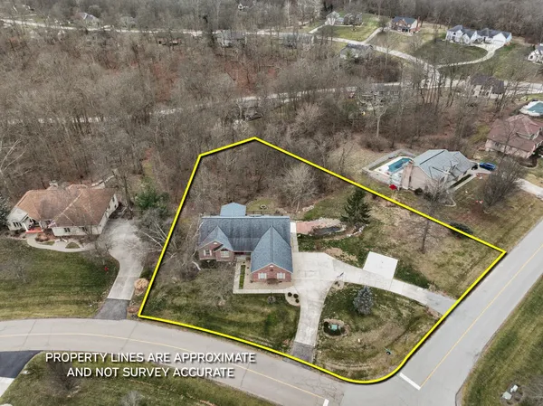 $585,000 | 1273 St Andrews Lane, Lawrenceburg, IN 47025