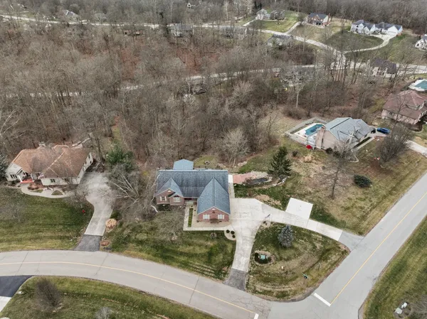 $585,000 | 1273 St Andrews Lane, Lawrenceburg, IN 47025