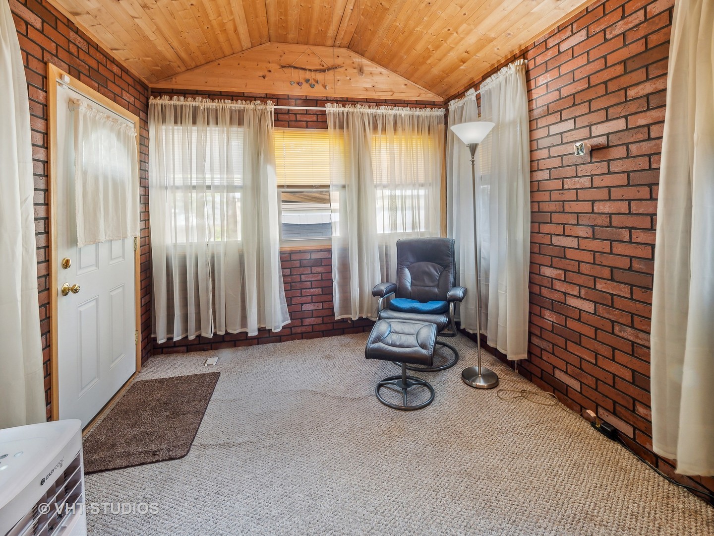 23579 North Cottage Road Lake Zurich, IL 60047 - Photo 10 of 29 Gallery Image 10