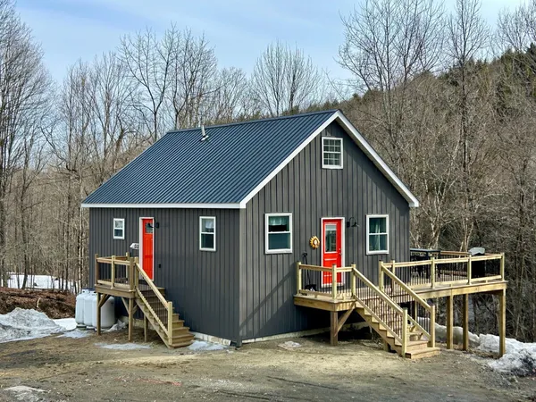 $399,000 | 1001 Highway 65, Brookfield, VT 05036