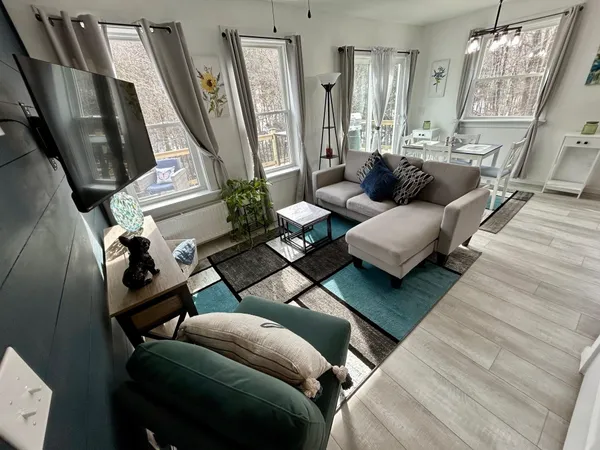 $399,000 | 1001 Highway 65, Brookfield, VT 05036