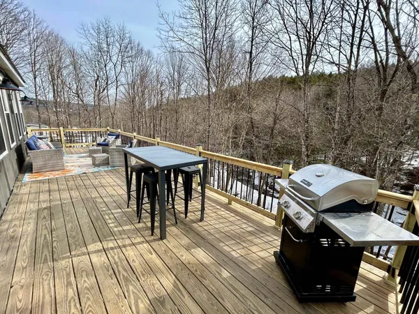 $399,000 | 1001 Highway 65, Brookfield, VT 05036