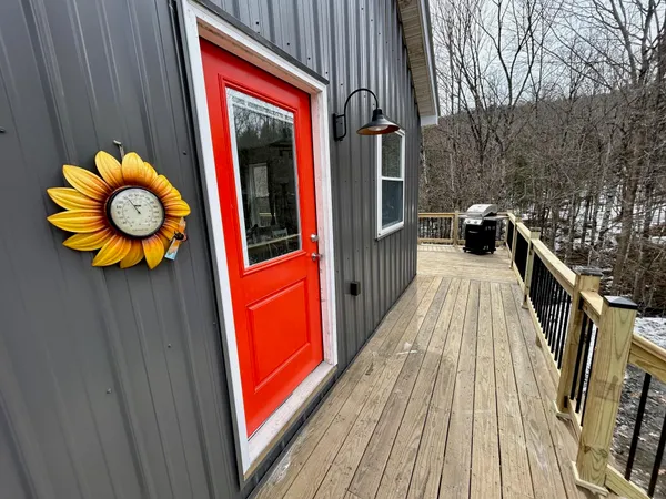 $399,000 | 1001 Highway 65, Brookfield, VT 05036