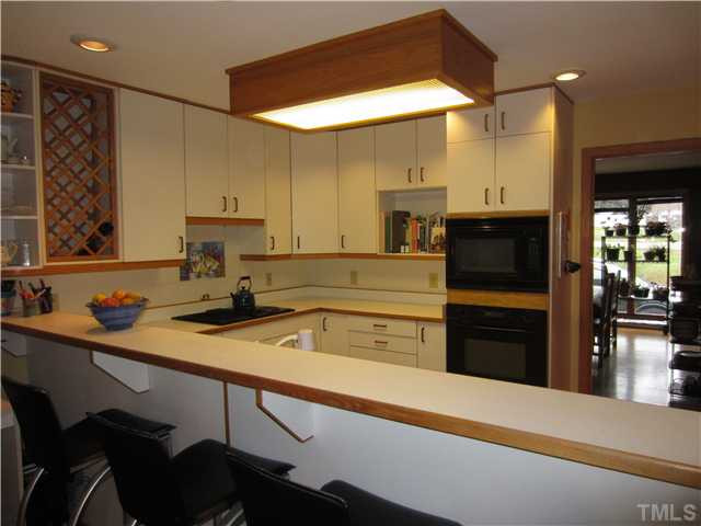 10125 Ethridge Court Raleigh, NC 27615 - Photo 7 of 15 Kitchen