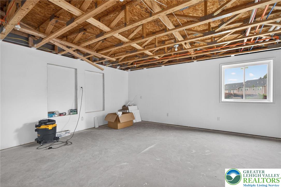2271 Rising Hill Road Whitehall, PA 18052 - Photo 27 of 32 Gallery Image 27