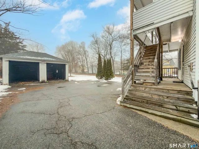 $1,685 | 72 Roosevelt Avenue, Norwich, CT 06360