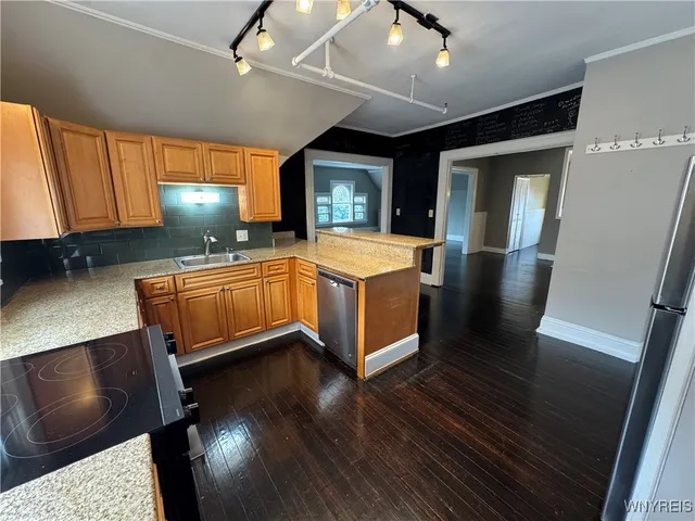 $2,650 | 1115 Delaware Avenue, Buffalo, NY 14209