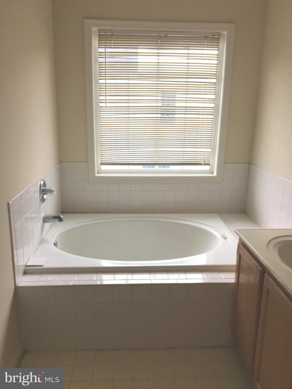 7704 Periwinkle Way Severn, MD 21144 - Photo 13 of 21