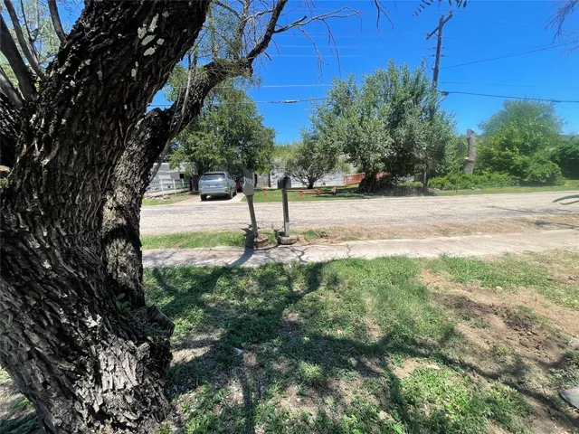 $115,000 | 11512 Main Street, Jonestown, TX 78645