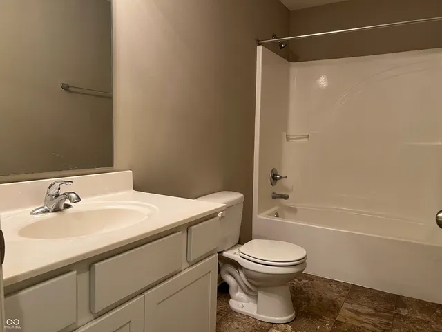 $2,450 | 1694 Wedgewood Place, Avon, IN 46123