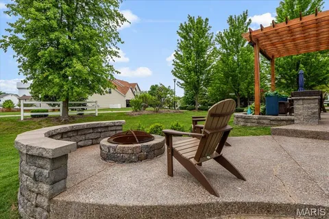 $549,000 | 1 Bayport Court, O'Fallon, MO 63368