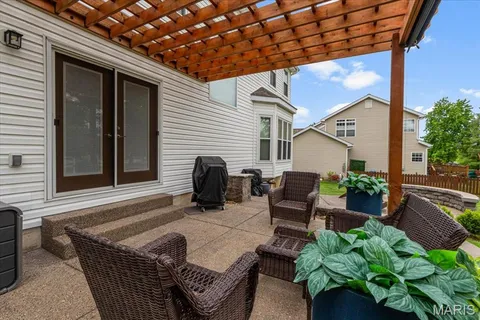 $549,000 | 1 Bayport Court, O'Fallon, MO 63368