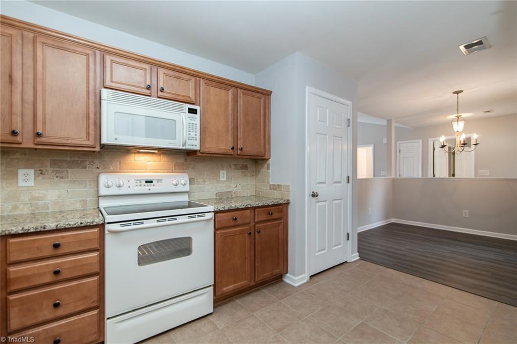 653 Ansley Way High Point, NC 27265 - Photo 10 of 30 Gallery Image 10