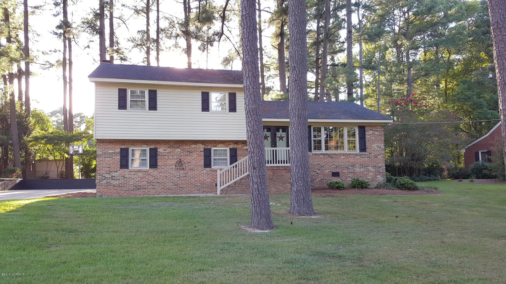 1111 Robin Hill Road Northwest Wilson, NC 27896 - Photo 4 of 41 1e-1111rbnhlFRTnew