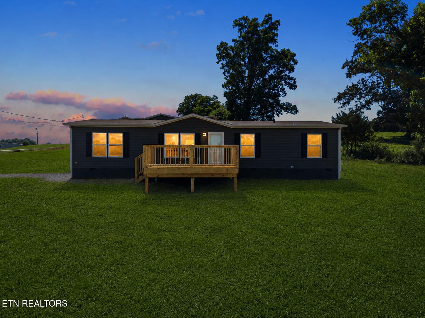 227 Lookout Drive Rutledge, TN 37861 - Photo 22 of 30 twilight vs