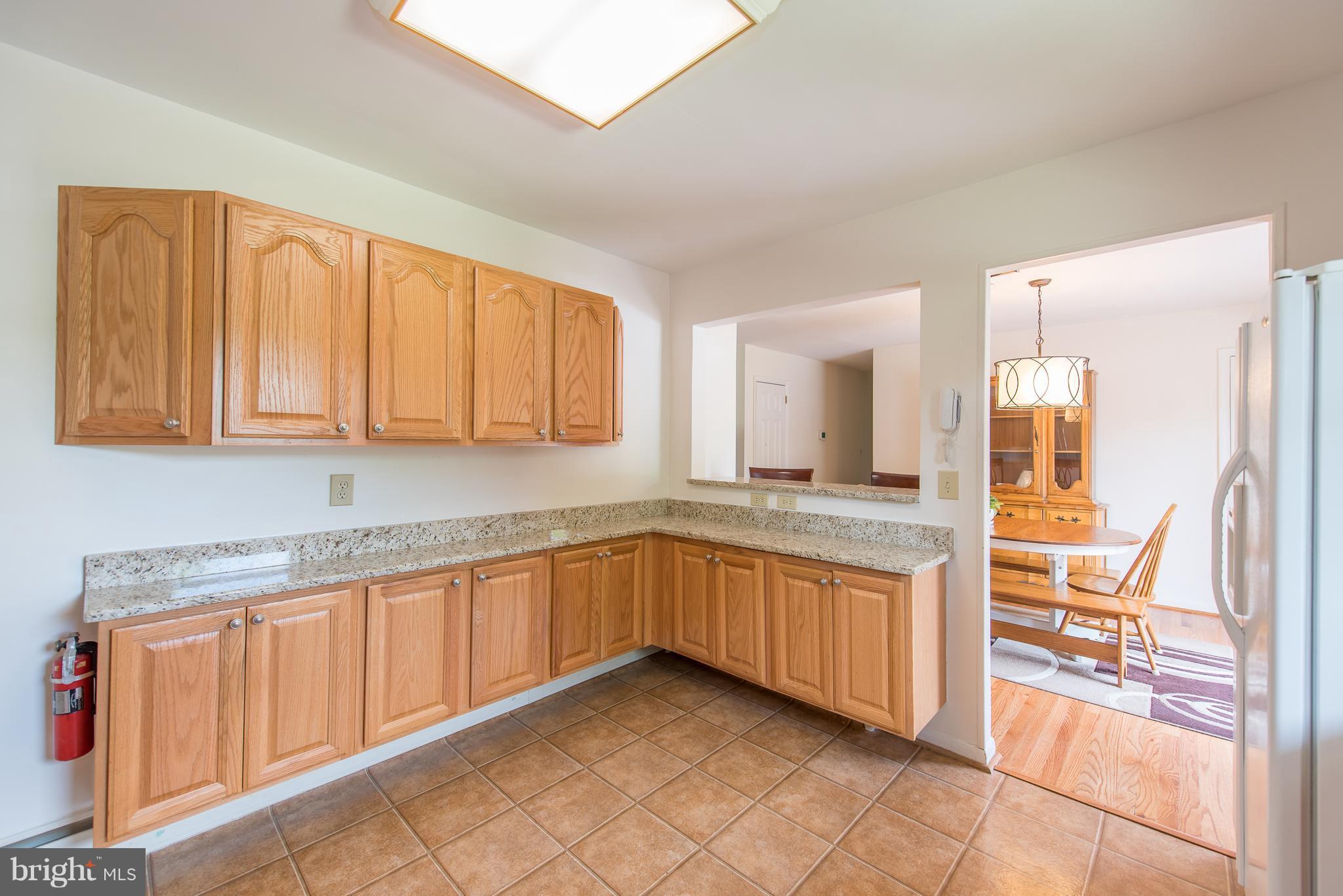 9918 Postwick Road Ellicott City, MD 21042 - Photo 13 of 30 Kitchen