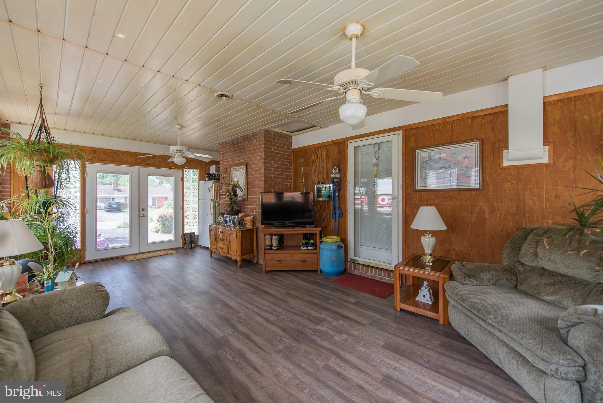 9918 Postwick Road Ellicott City, MD 21042 - Photo 15 of 30 Sunroom
