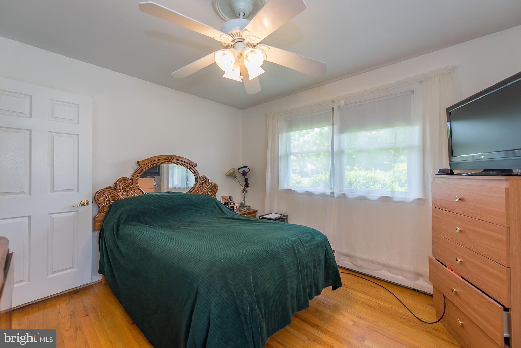 9918 Postwick Road Ellicott City, MD 21042 - Photo 24 of 30 Bedroom