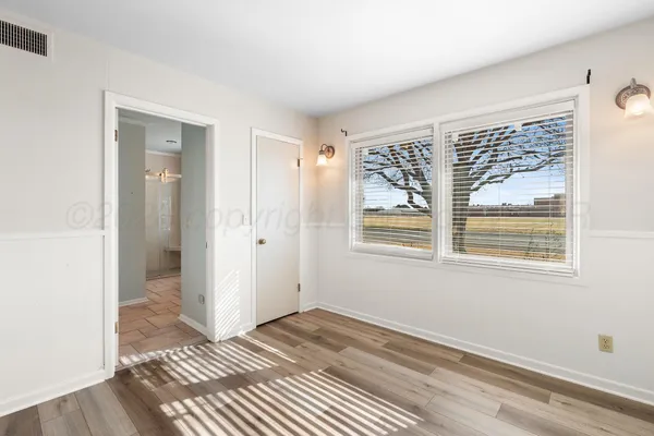 $379,500 | 405 Centre Street, Hereford, TX 79045