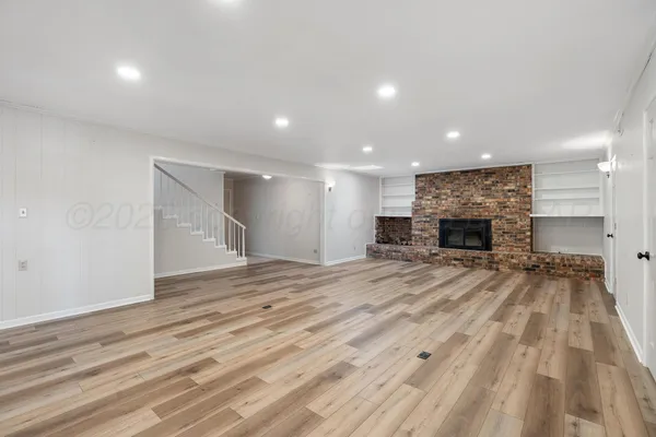 $379,500 | 405 Centre Street, Hereford, TX 79045