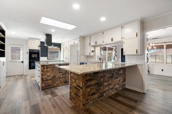 $379,500 | 405 Centre Street, Hereford, TX 79045