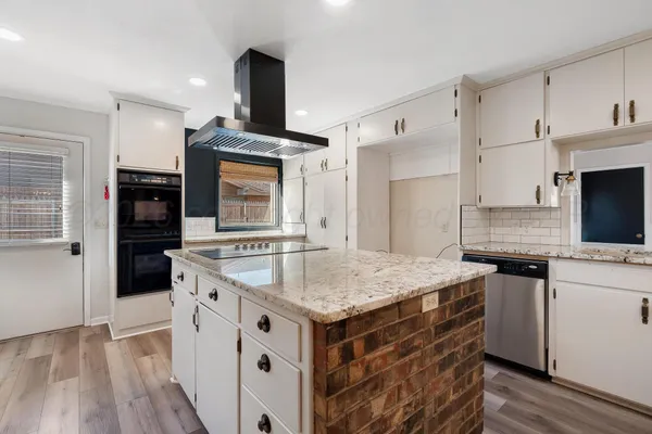 $379,500 | 405 Centre Street, Hereford, TX 79045