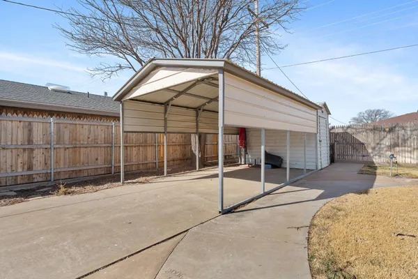$379,500 | 405 Centre Street, Hereford, TX 79045