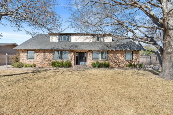 $379,500 | 405 Centre Street, Hereford, TX 79045