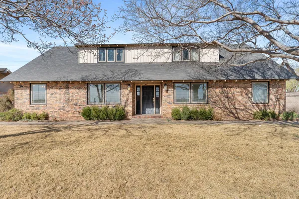 $379,500 | 405 Centre Street, Hereford, TX 79045