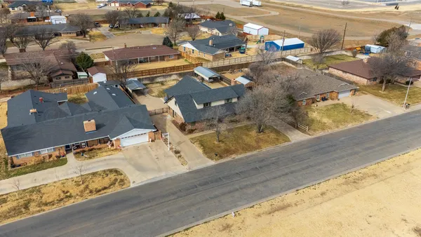 $379,500 | 405 Centre Street, Hereford, TX 79045