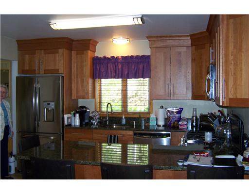 28 Boombridge Road Westerly, RI 02891 - Photo 3 of 12 Kitchen.