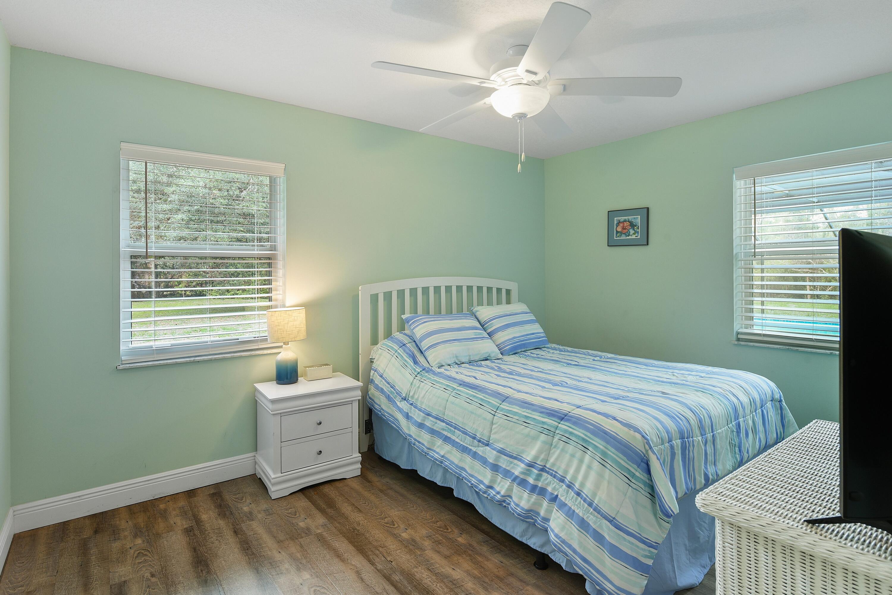 2094 Southwest Pitts Terrace Stuart, FL 34997 - Photo 25 of 43 2094 SW Pitts Terr-032-039-4200x2804