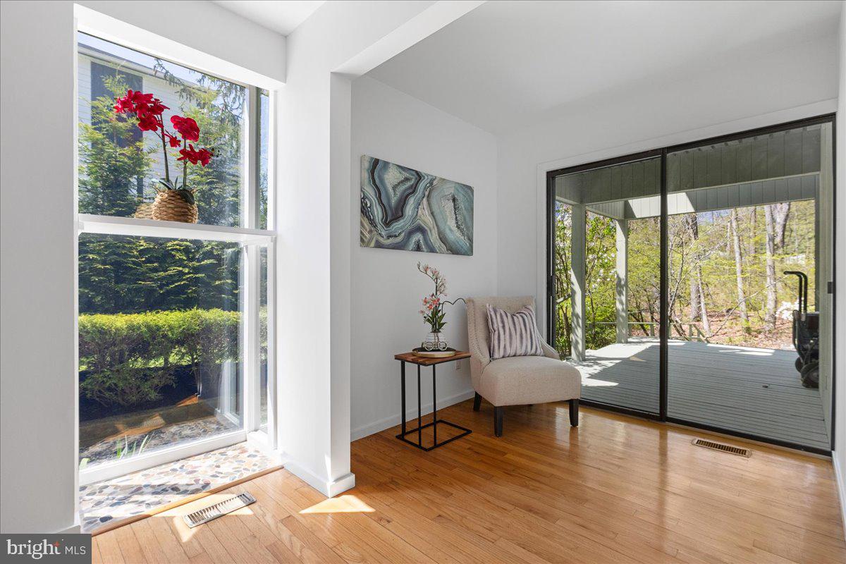 140 Laurel Road Princeton, NJ 08540 - Photo 34 of 54 Bedroom 4