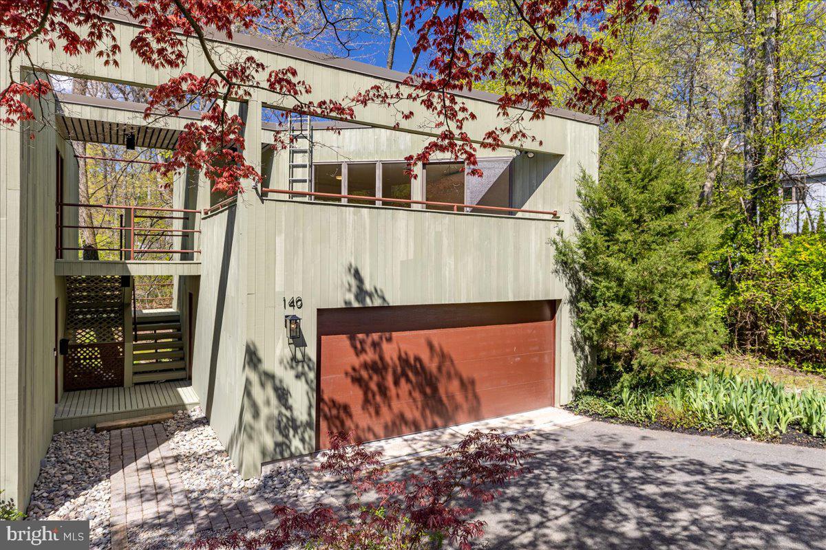 140 Laurel Road Princeton, NJ 08540 - Photo 45 of 54 Garage with Studio over
