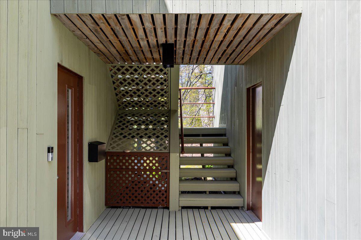 140 Laurel Road Princeton, NJ 08540 - Photo 5 of 54 Front Entry