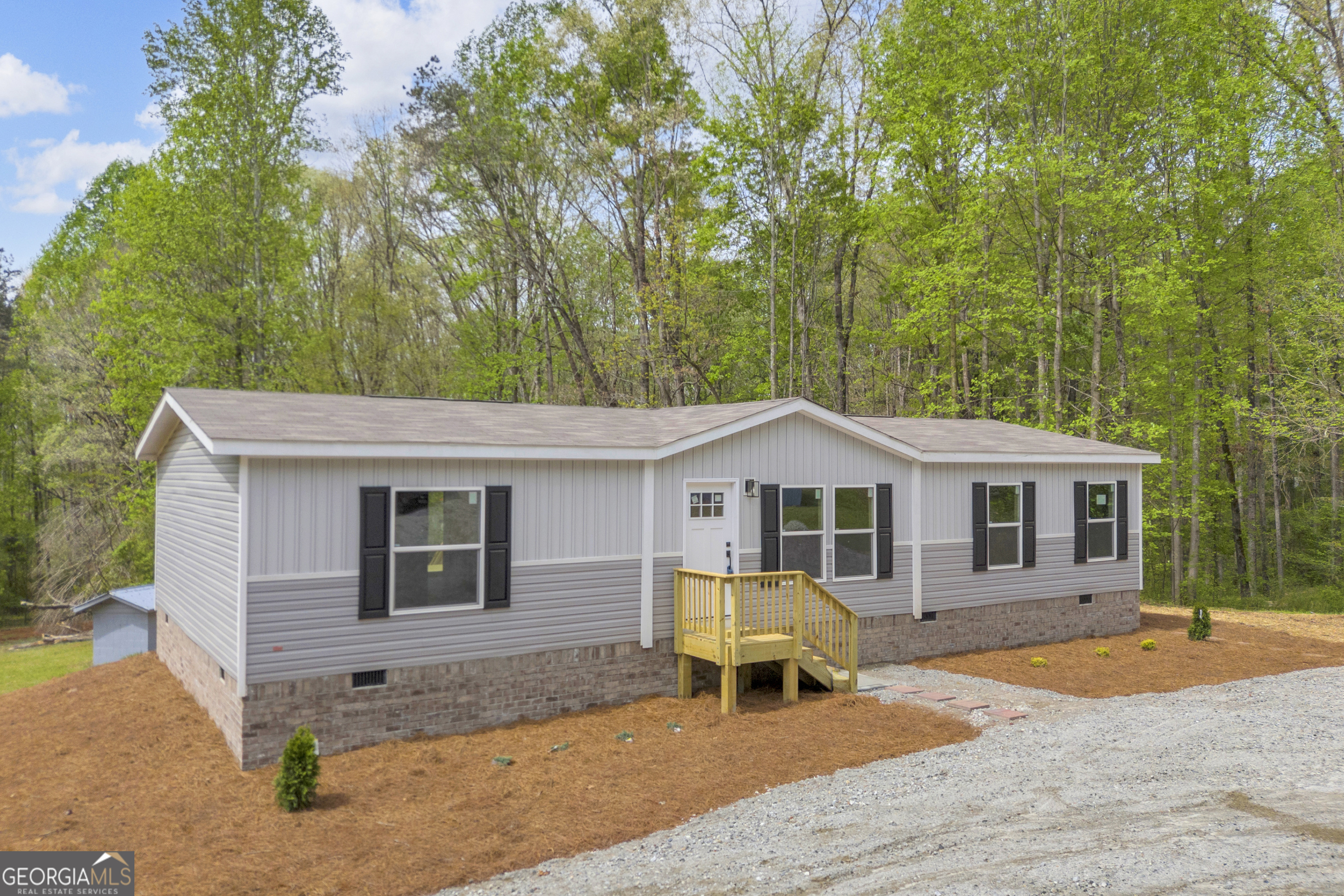 230 Tom Yarbrough Road Commerce, GA 30529 - Photo 1 of 1