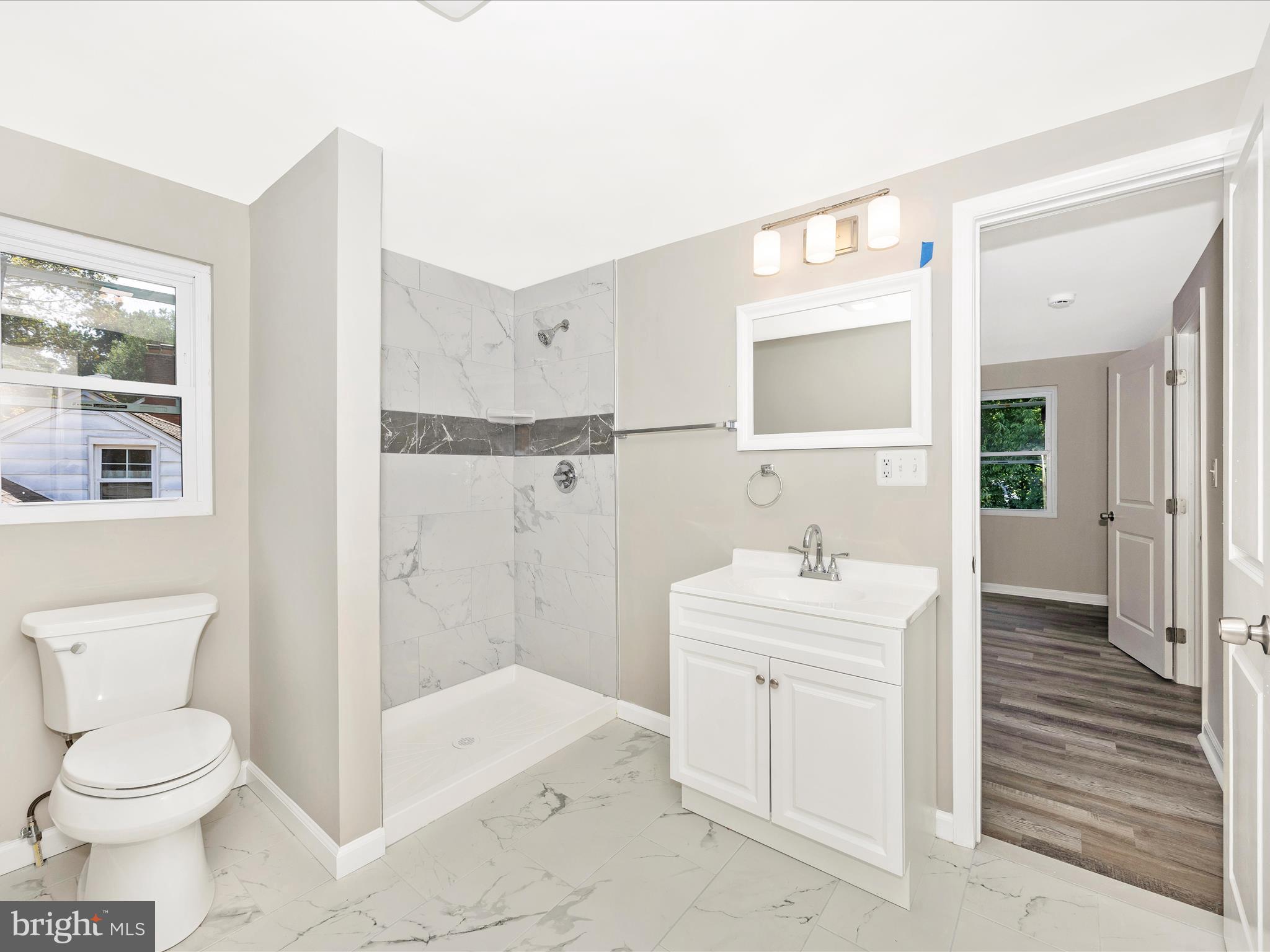 9110 Wire Avenue Silver Spring, MD 20901 - Photo 26 of 56 Hall Bath