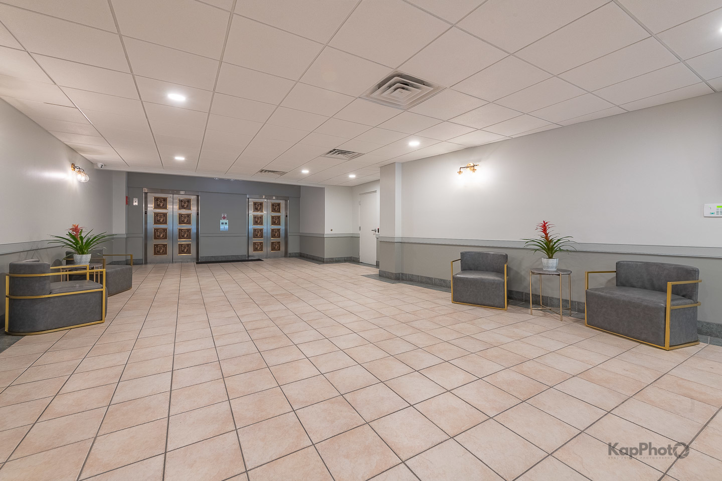 811 South Lytle Street, Unit 410 Chicago, IL 60607 - Photo 2 of 26