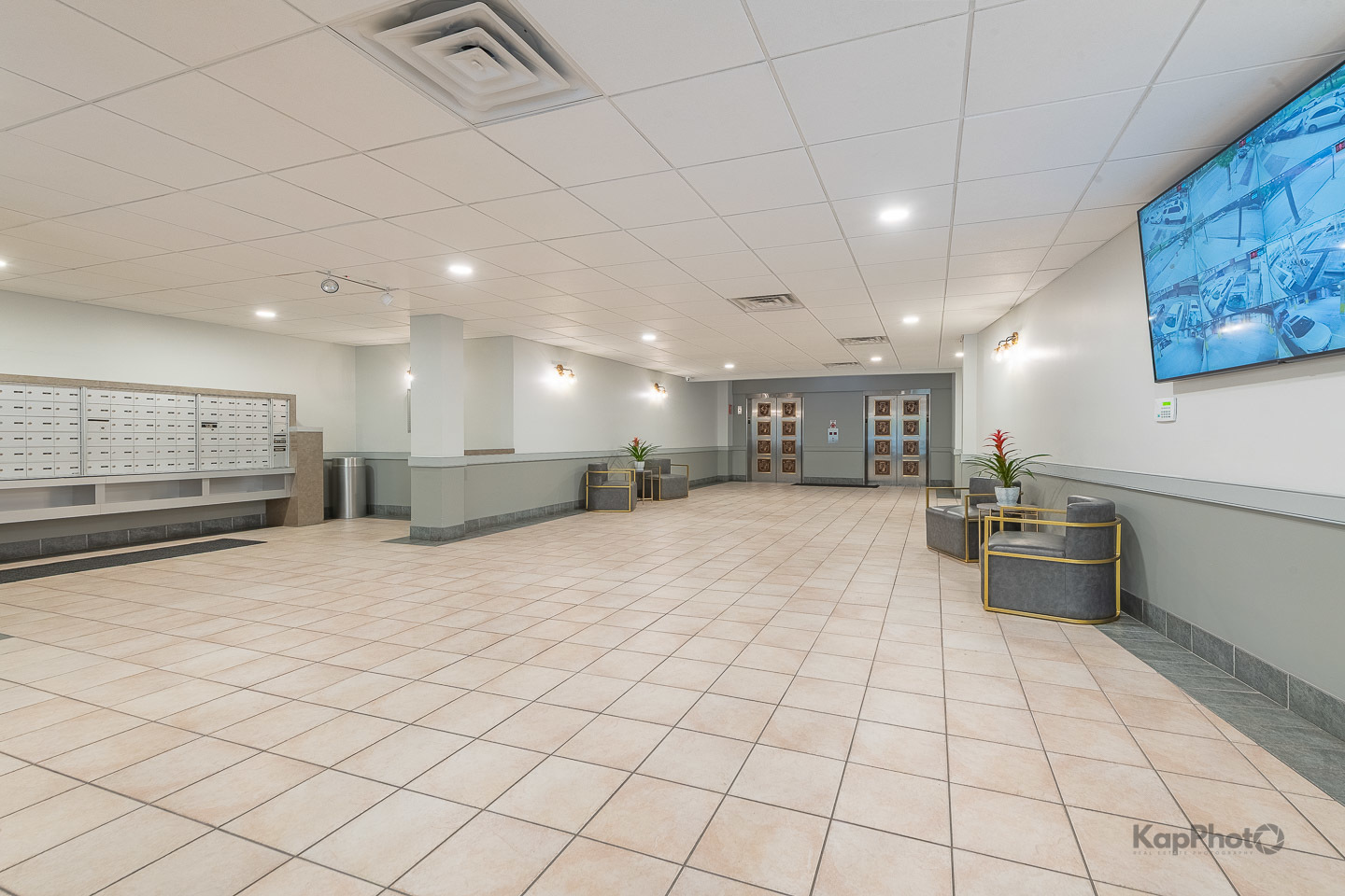 811 South Lytle Street, Unit 410 Chicago, IL 60607 - Photo 4 of 26