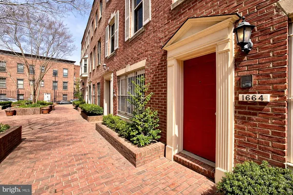 $740,000 | 1664 Euclid Street Northwest, Unit B, Washington, DC 20009