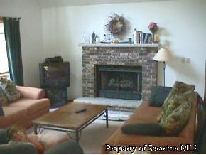 847 Deerfield Road Lake Ariel, PA 18436 - Photo 4 of 4 Gallery Image 4