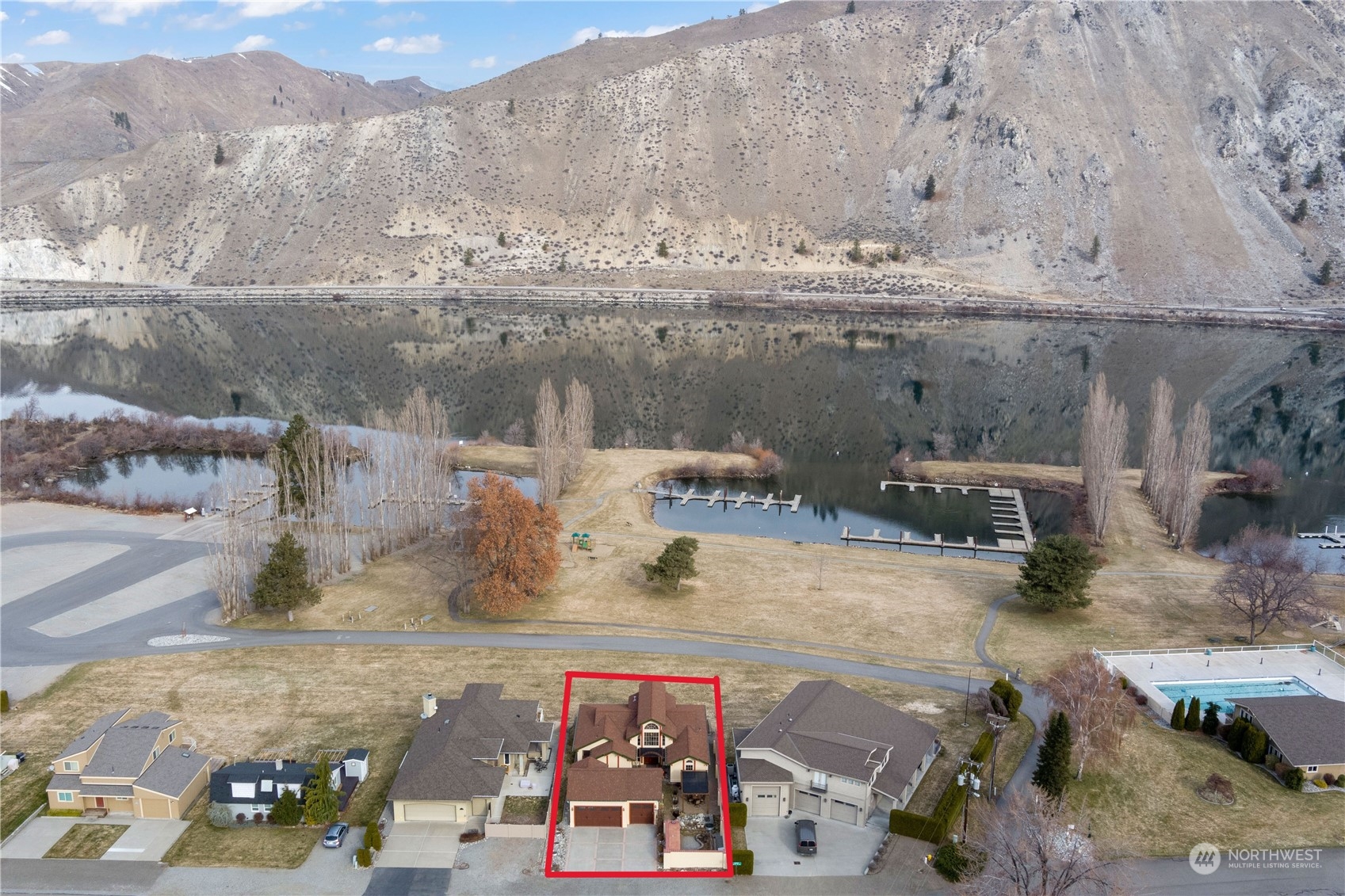 225 Lake Front Road Orondo, WA 98843 - Photo 4 of 40 Gallery Image 4