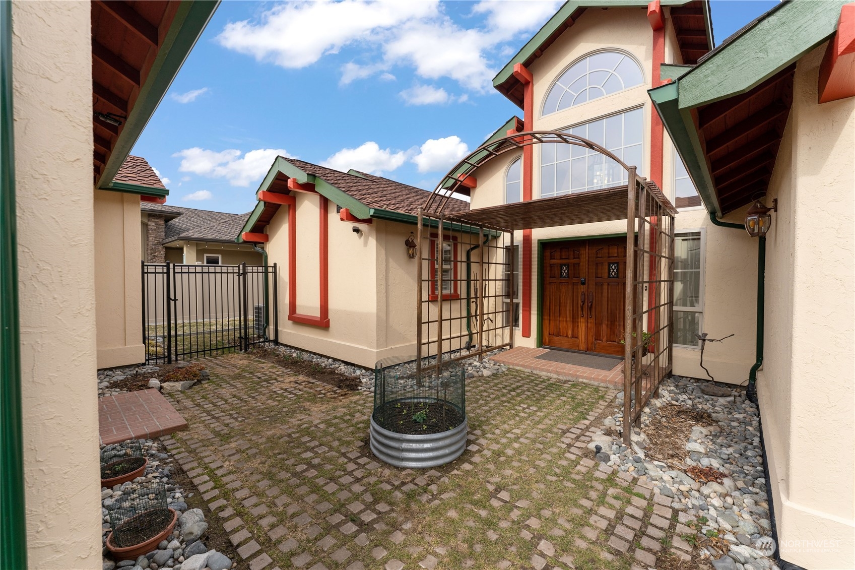 225 Lake Front Road Orondo, WA 98843 - Photo 9 of 40 Gallery Image 9