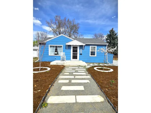 $437,500 | 2431 Mountain View Drive, Loveland, CO 80538