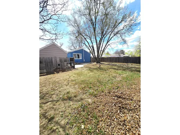 $437,500 | 2431 Mountain View Drive, Loveland, CO 80538